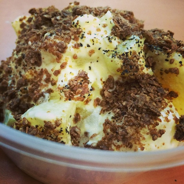 Potato Salad in Greek Yoghurt w Choco Digestive Biscuit toppings 😋 #clairecookingadventures #healthy #dinner