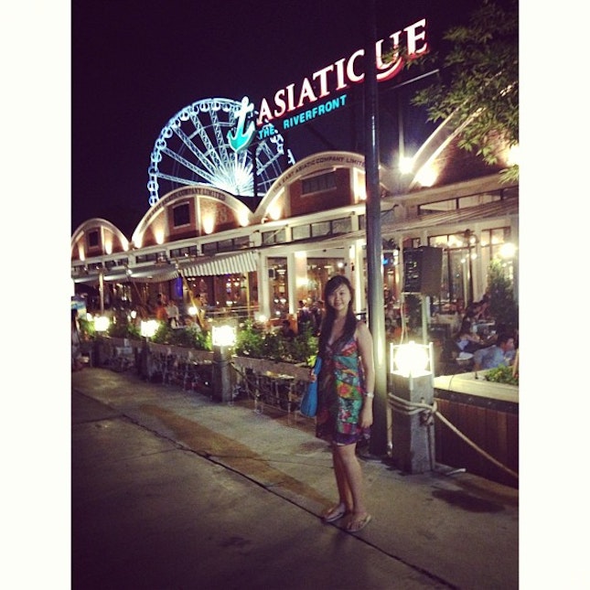 #asiatique #bangkok #night #dinner #pier #boat #visiting
