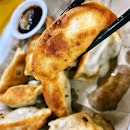 All I want to hear are 3 little words:
Let’s eat dumplings 🥟
#AATeats #dumplings #potstickers #鍋貼  #餃子