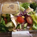 #healthy #breakfast #salad #vegetable #chicken #starbucks #singapore #nofilter