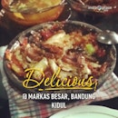 #lunch ayam penyet #instaplace #instaplaceapp #instagood #photooftheday #instamood #picoftheday #instadaily #photo #instacool #instapic #picture #pic @instaplaceapp #place #earth #world  #indonesia #bandungkidul #markasbesar #street #food #foodporn #restaurant #day