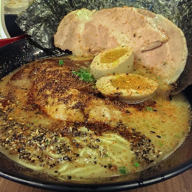 #foodesteem Back for my ramen craving 😋 Ramen Keisuke Tori King still top in my ramen reference book 😍